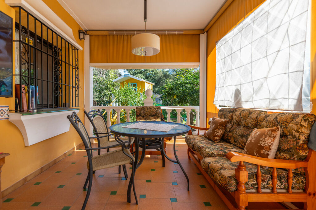 Detached Villa Las Chapas Málaga - image 4