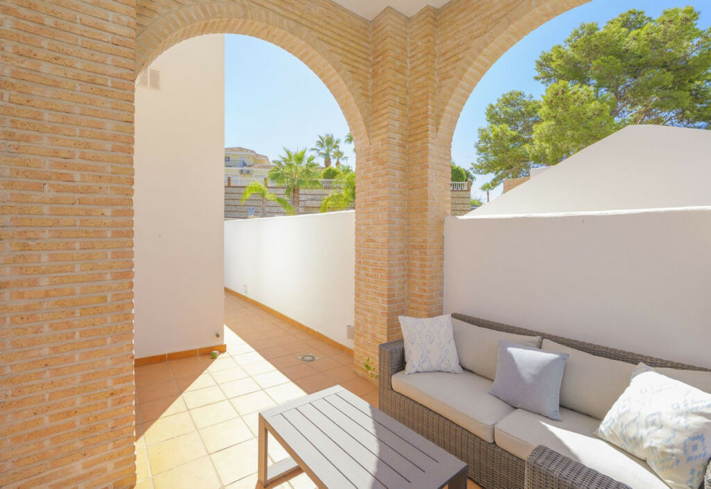 Semi-Detached House Benalmadena Málaga - image 4