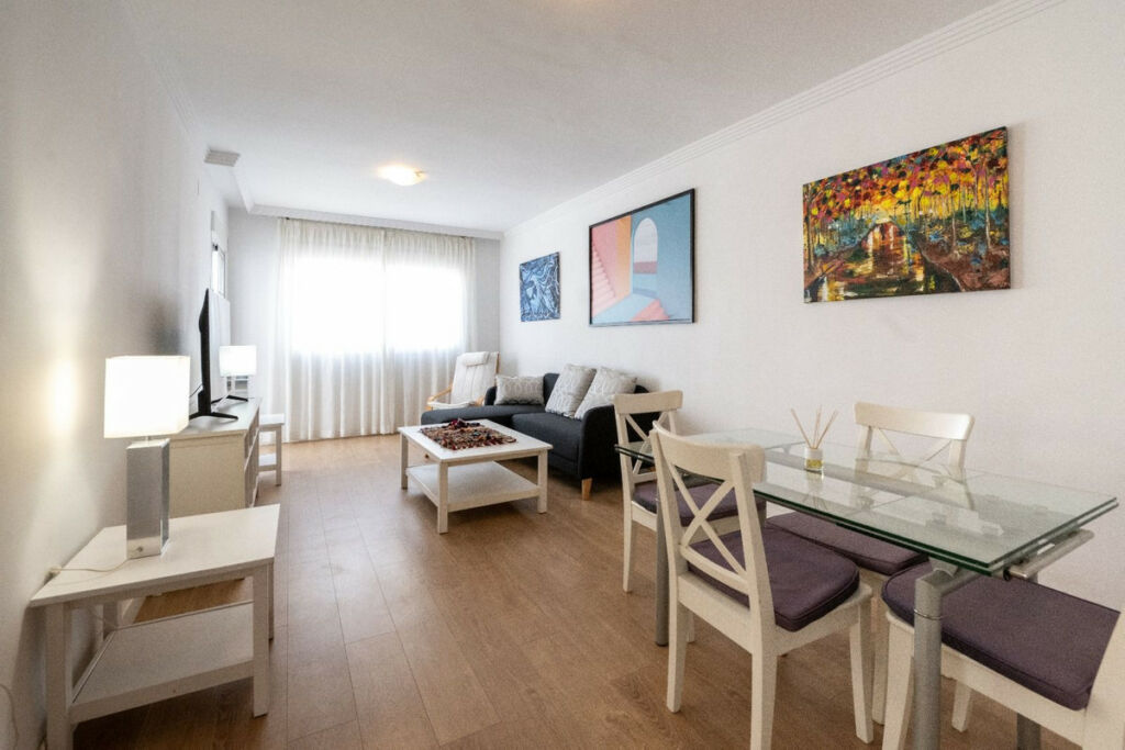 Ground Floor Apartment Nueva Andalucía Málaga - image 4