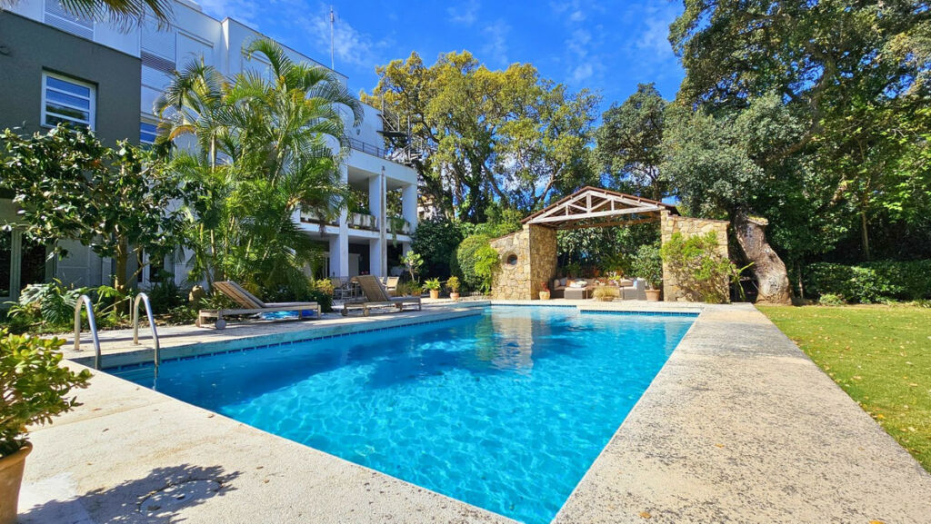Detached Villa Sotogrande Alto Cádiz - image 4
