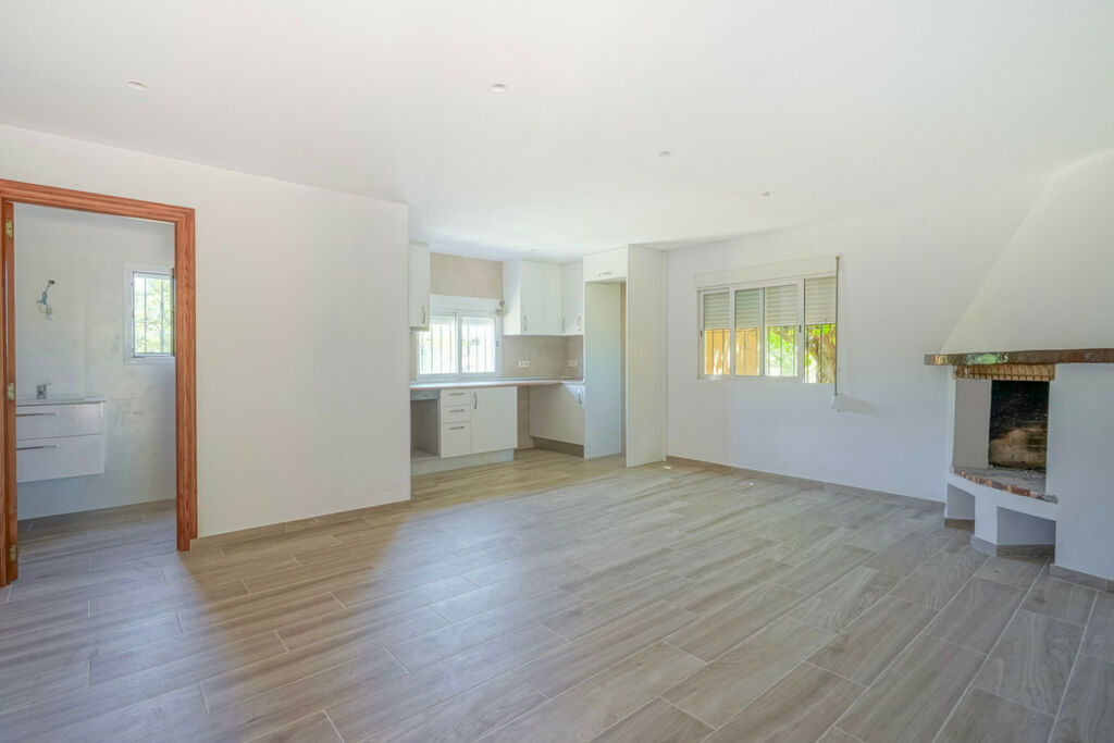 Detached Villa Javea Alicante - image 4