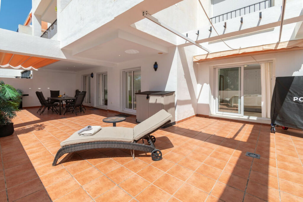 Ground Floor Apartment Benalmadena Málaga - image 4