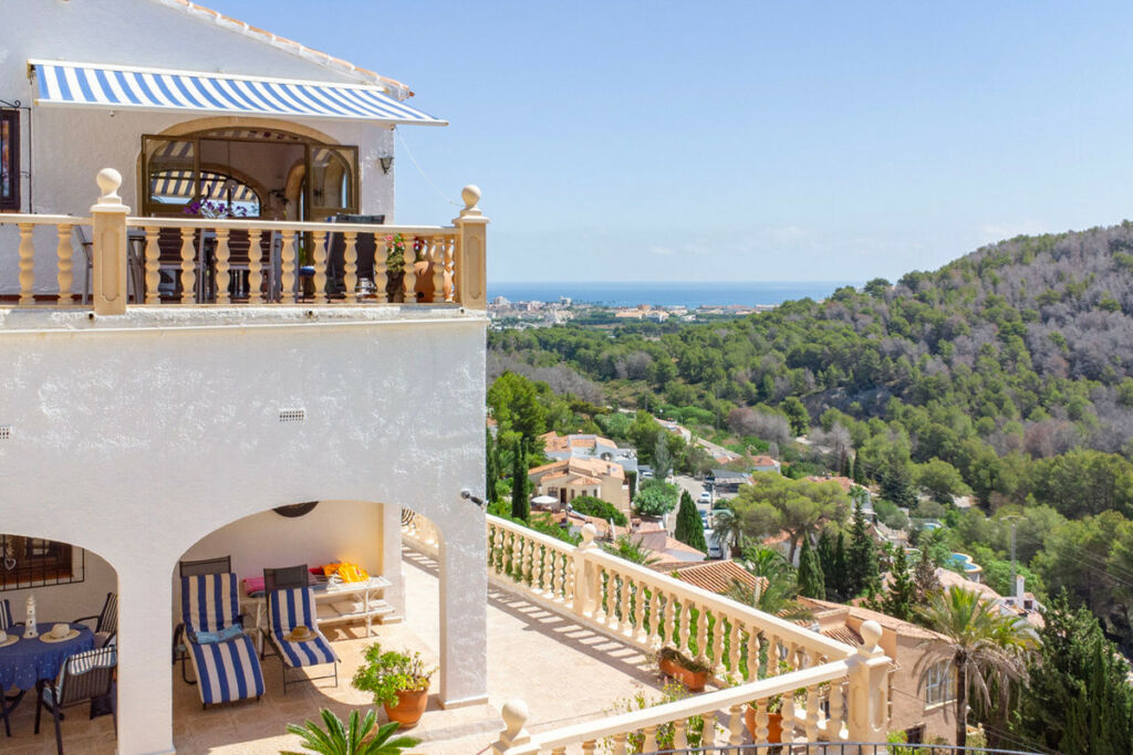 Detached Villa Javea Alicante - image 4