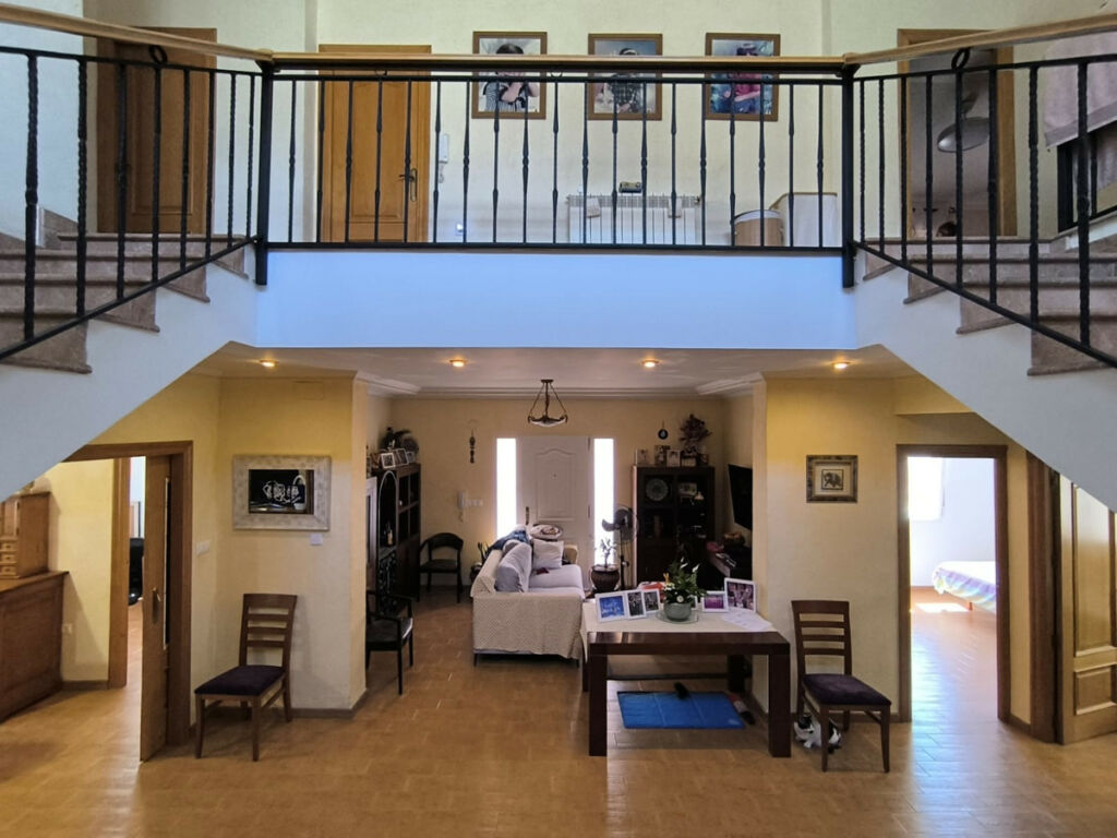Detached Villa Yecla Murcia - image 4