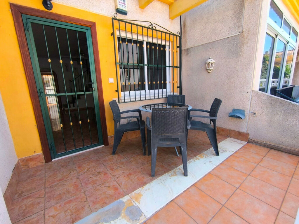 Townhouse Algorfa Alicante - image 4