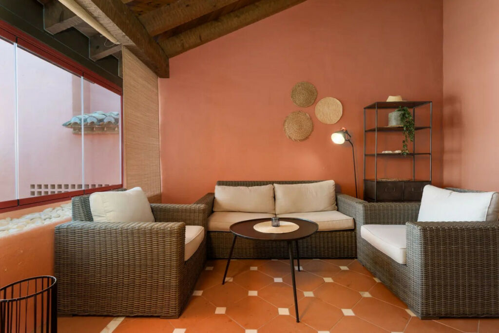 Middle Floor Apartment Elviria Málaga - image 4