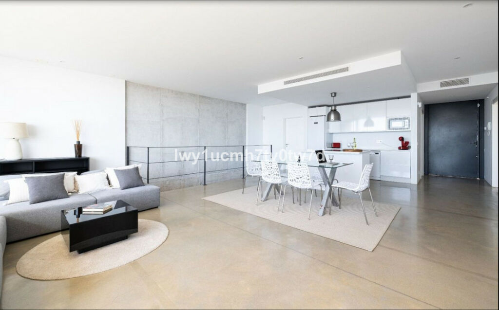 Detached Villa Benalmadena Málaga - image 4