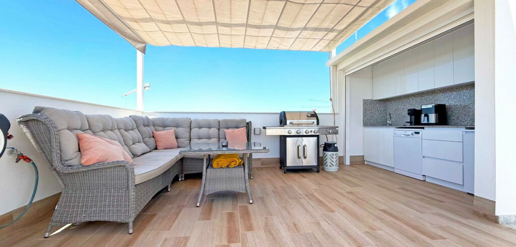 Detached Villa San Pedro del Pinatar Murcia - image 4