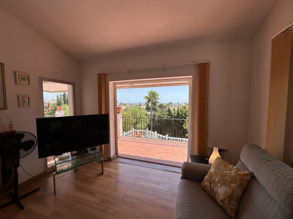 Detached Villa Cerros del Aguila Málaga - image 4