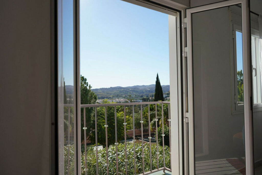 Detached Villa Mijas Golf Málaga - image 4
