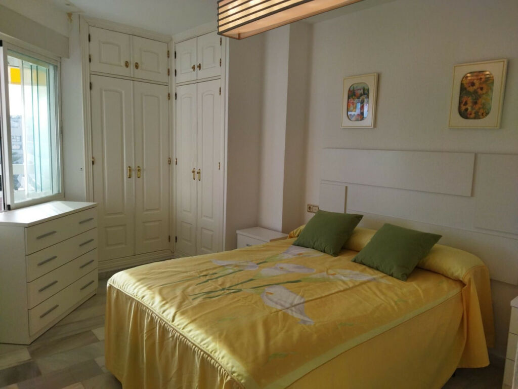 Middle Floor Apartment Marbella Málaga - image 4