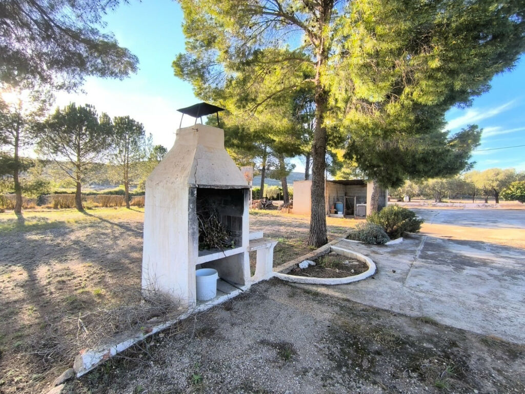 Detached Villa Yecla Murcia - image 4