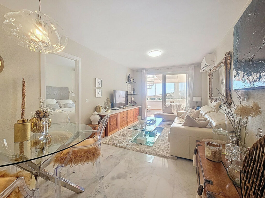 Penthouse Casares Málaga - image 4