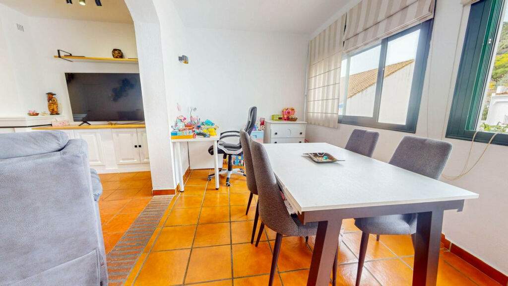 Semi-Detached House Benahavís Málaga - image 4