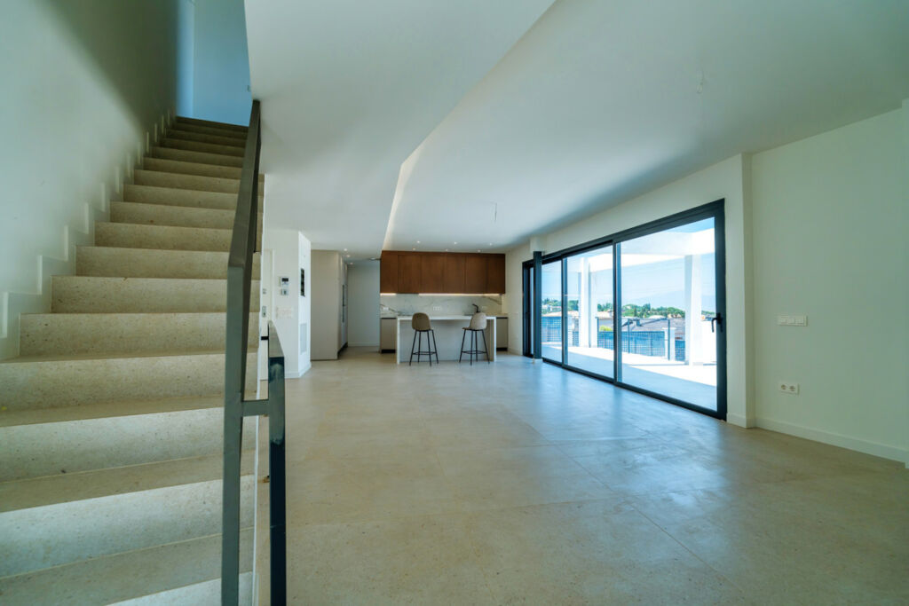 Detached Villa Alhaurín de la Torre Málaga - image 4