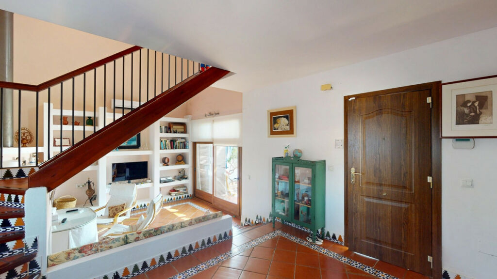 Detached Villa Chilches Málaga - image 4
