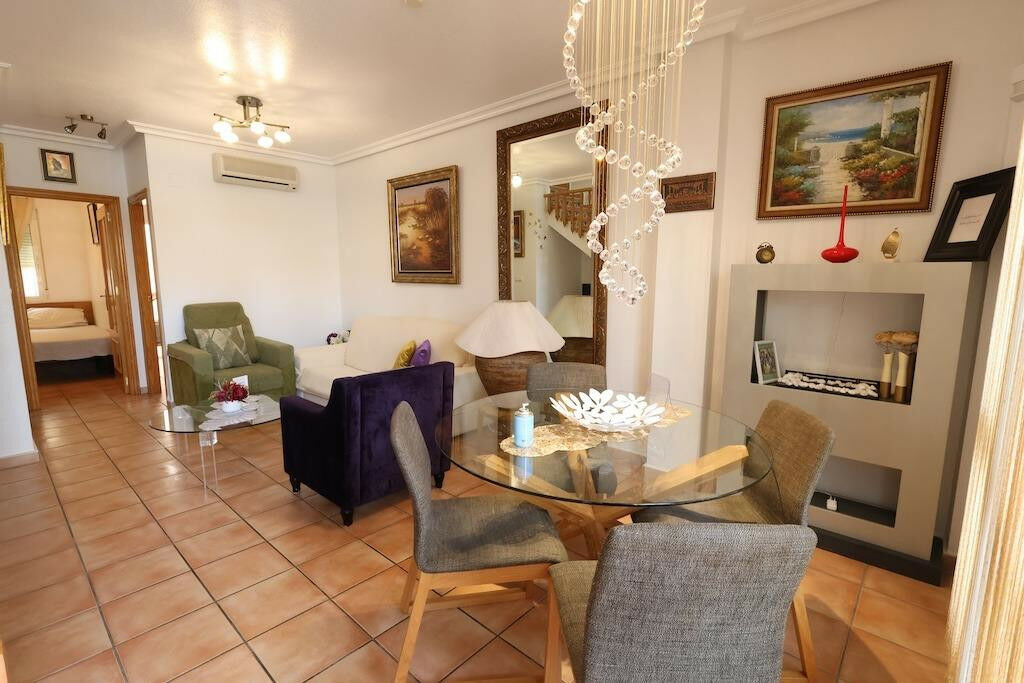 Detached Villa Cabo Roig Alicante - image 4
