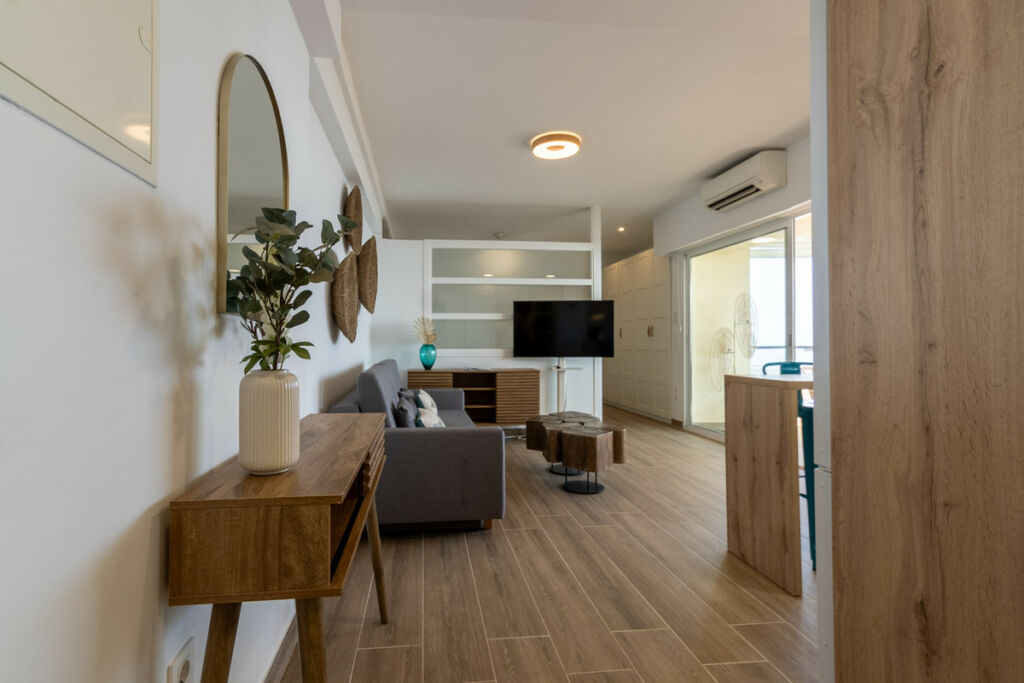 Middle Floor Studio Elviria Málaga - image 4
