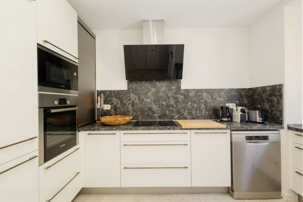 Townhouse Bahía de Marbella Málaga - image 4