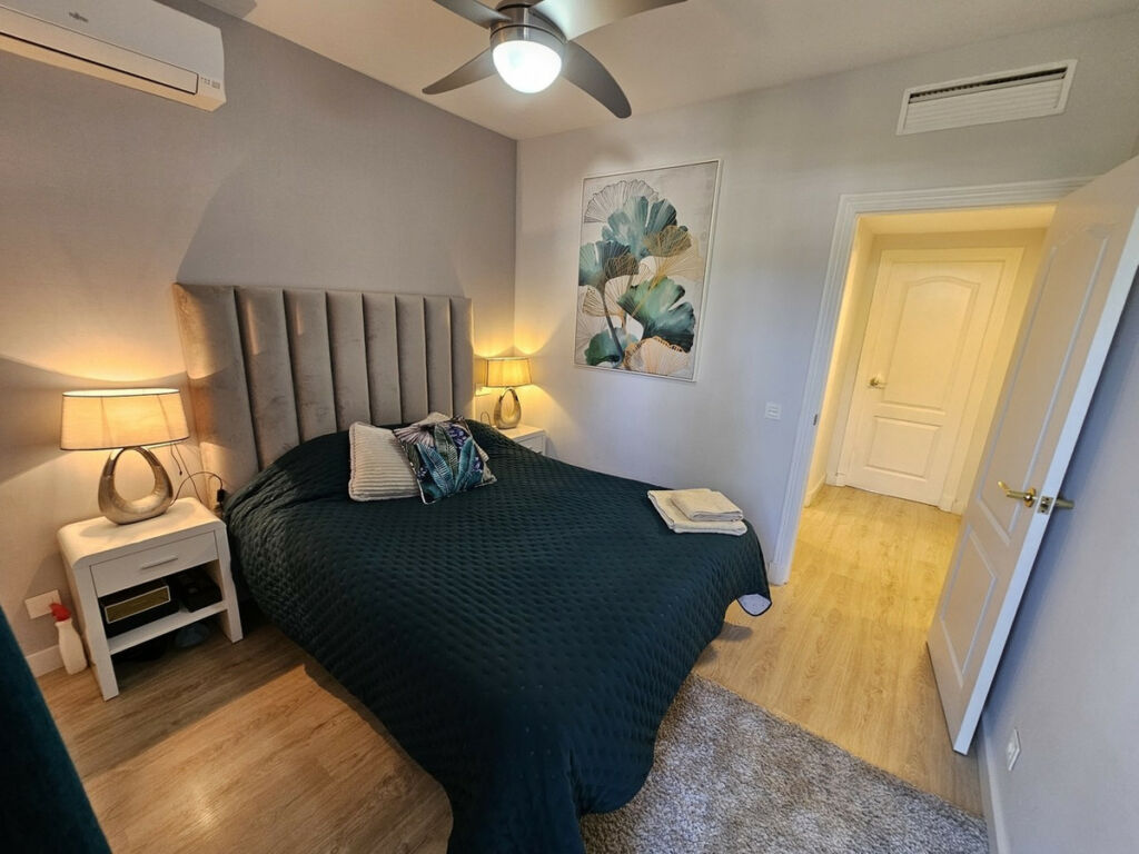 Ground Floor Apartment El Paraiso Málaga - image 15