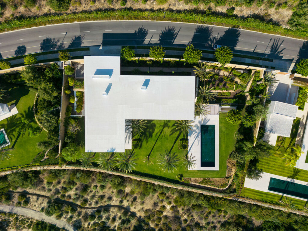 Detached Villa Casares Málaga - image 4