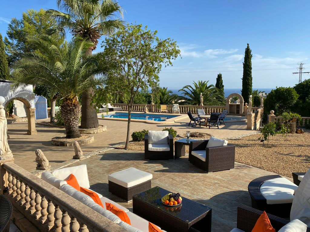 Detached Villa Benissa Alicante - image 4