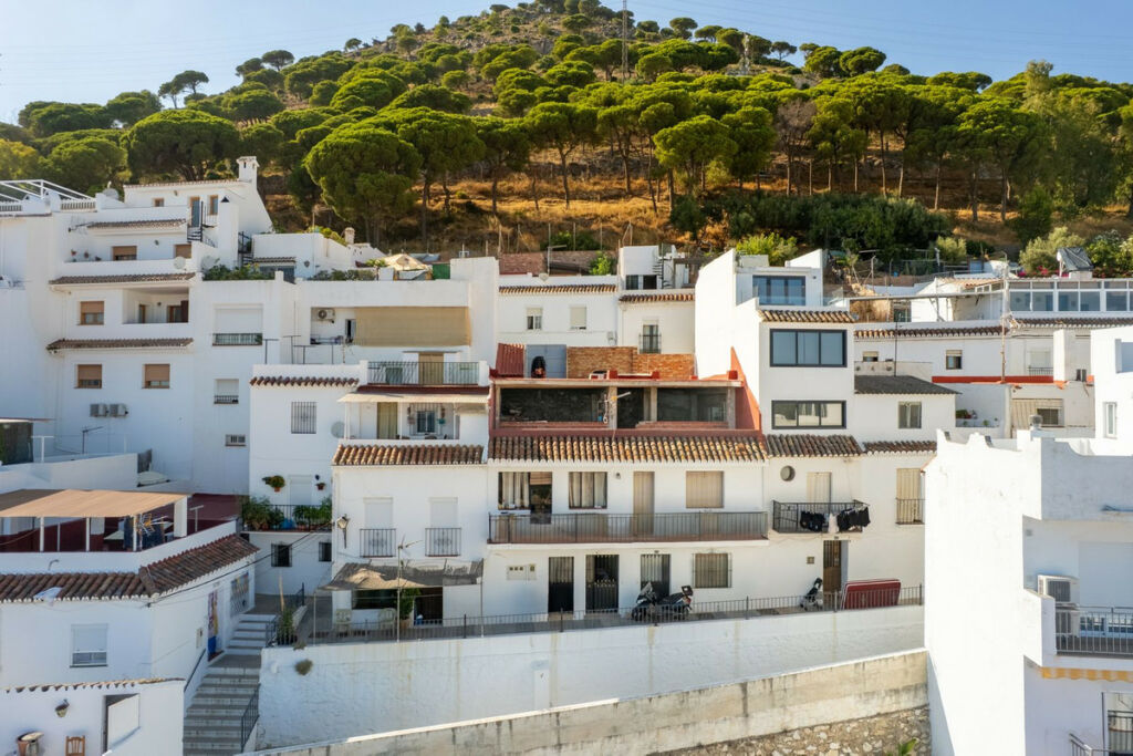 Townhouse Mijas Málaga - image 4