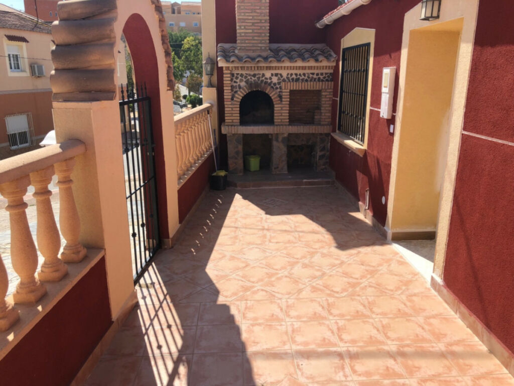 Townhouse San Miguel de Salinas Alicante - image 4