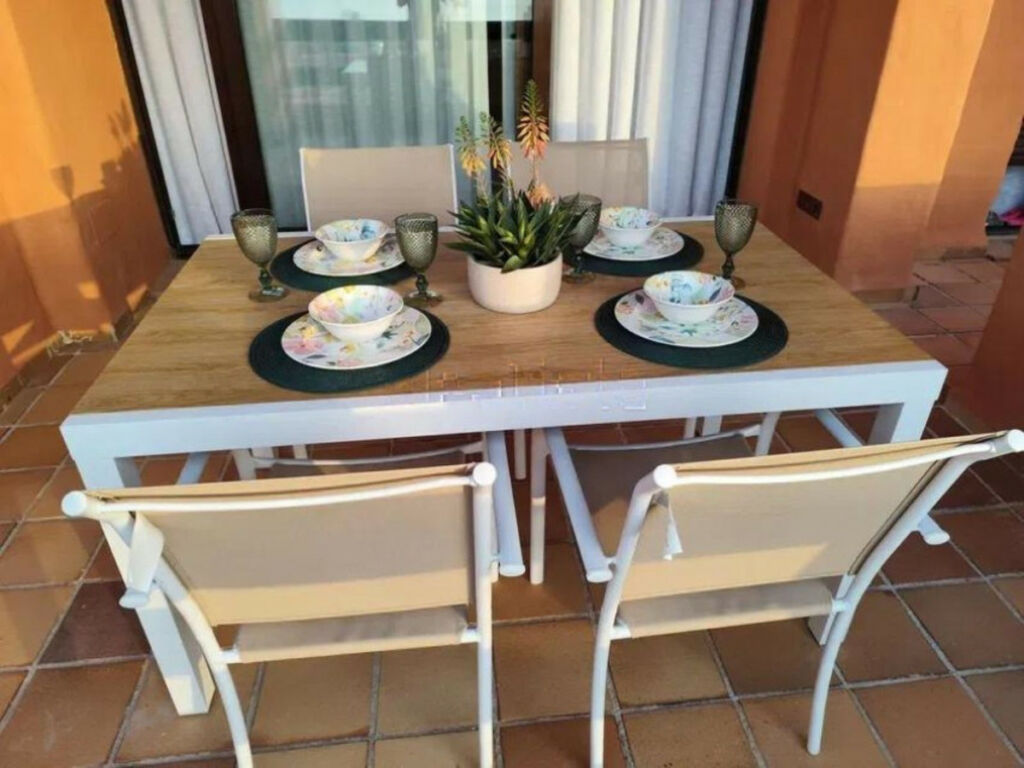 Middle Floor Apartment Manilva Málaga - image 4