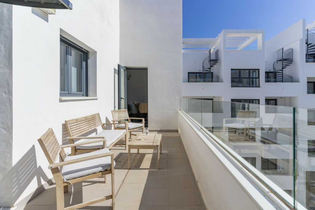 Penthouse Estepona Málaga - image 4