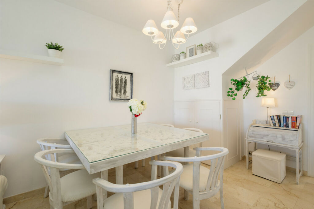 Penthouse Duplex Costabella Málaga - image 4