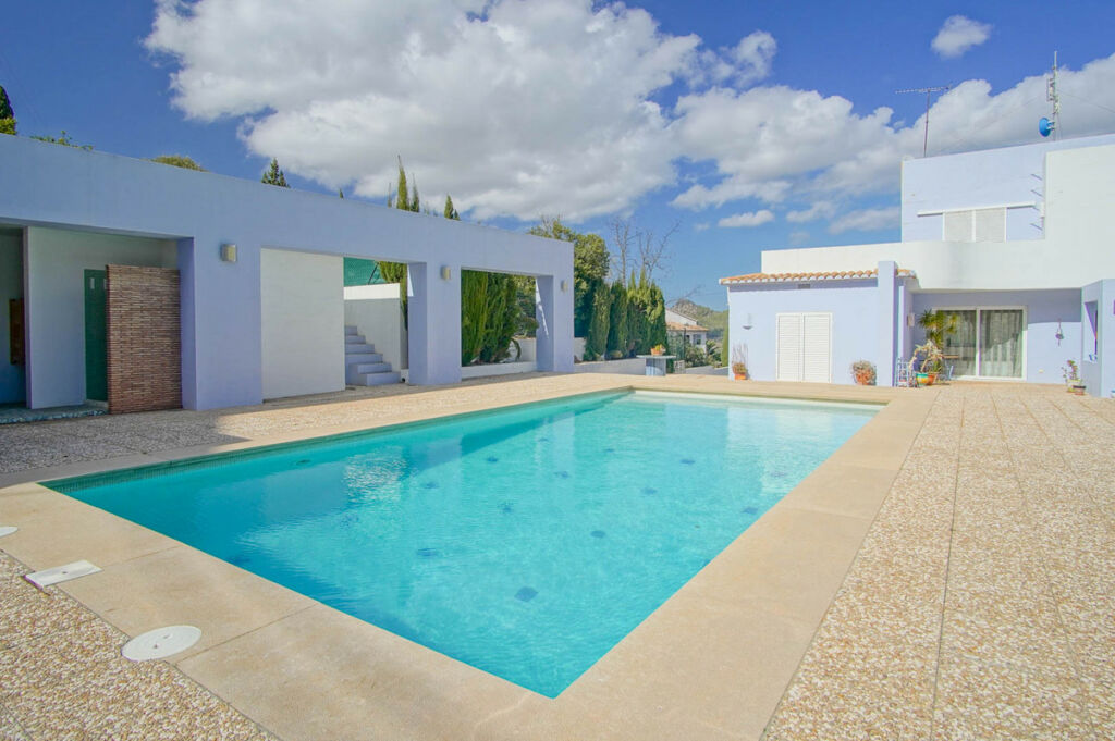 Detached Villa Pedreguer Alicante - image 4
