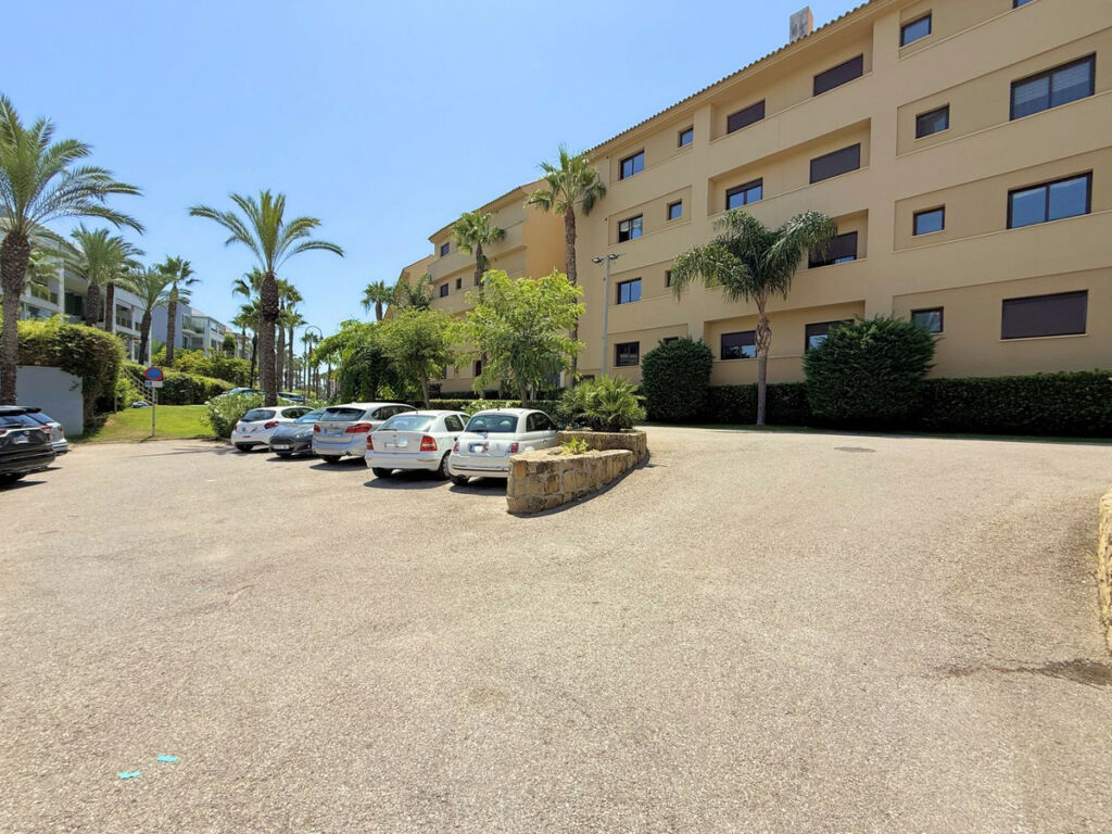 Middle Floor Apartment Sotogrande Puerto Cádiz - image 46