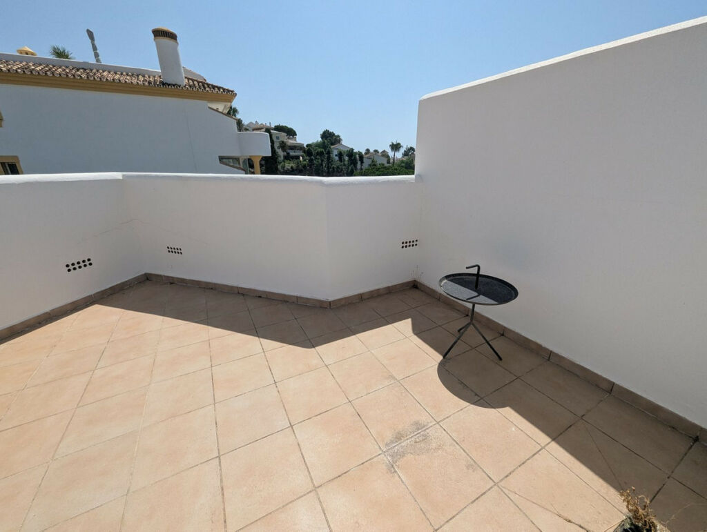 Penthouse Calahonda Málaga - image 38