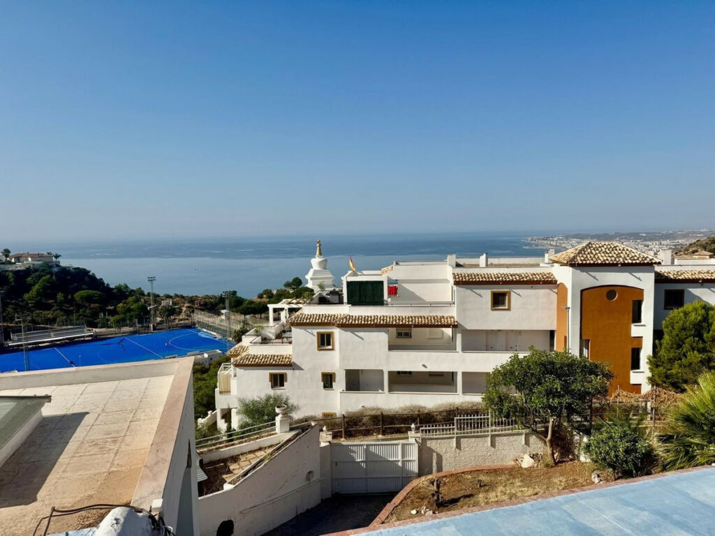 Detached Villa Benalmadena Pueblo Málaga - image 40