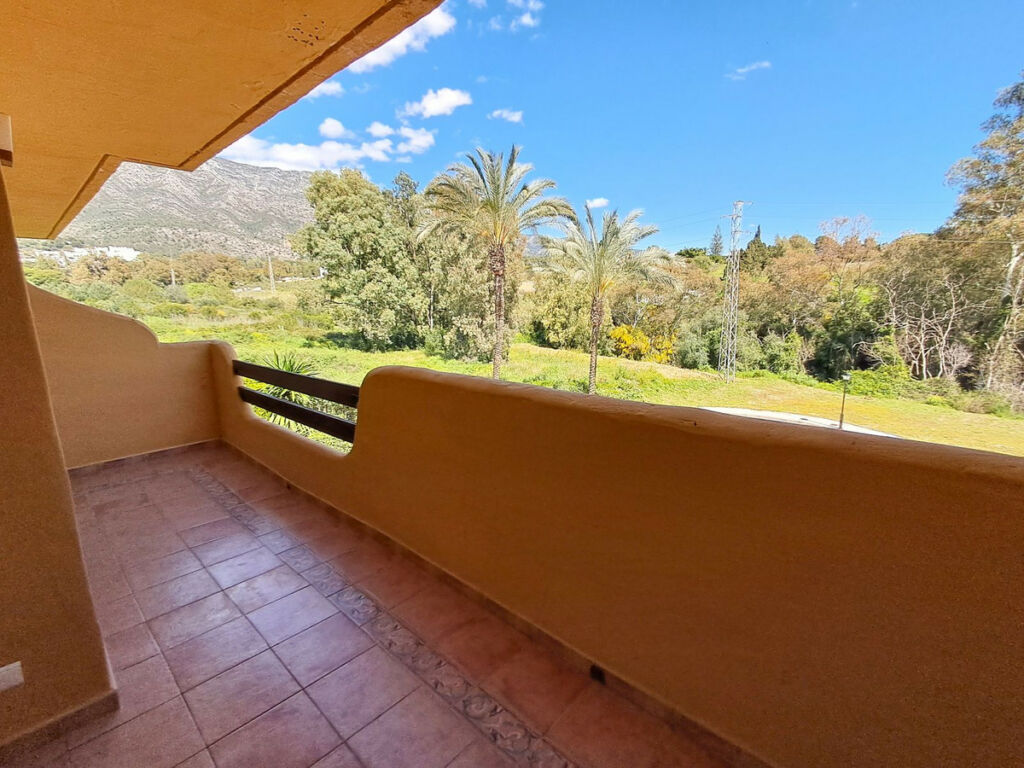 Townhouse Nagüeles Málaga - image 40