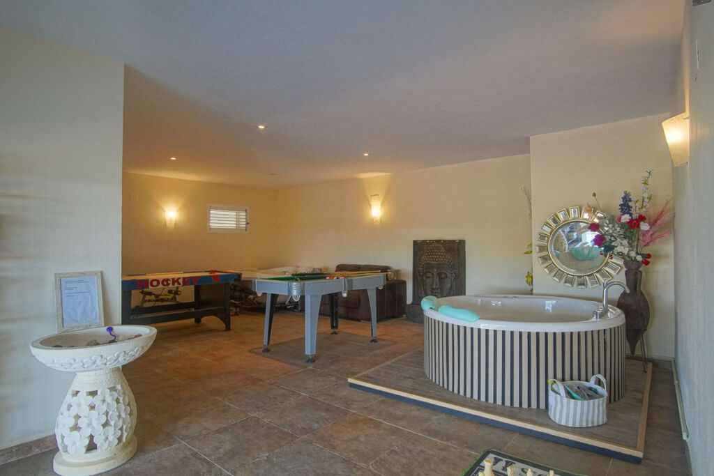 Detached Villa Altea Alicante - image 40