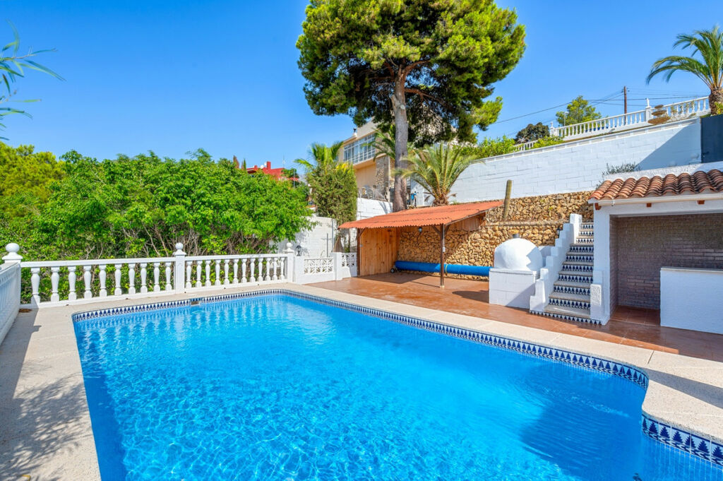 Detached Villa La Nucia Alicante - image 40