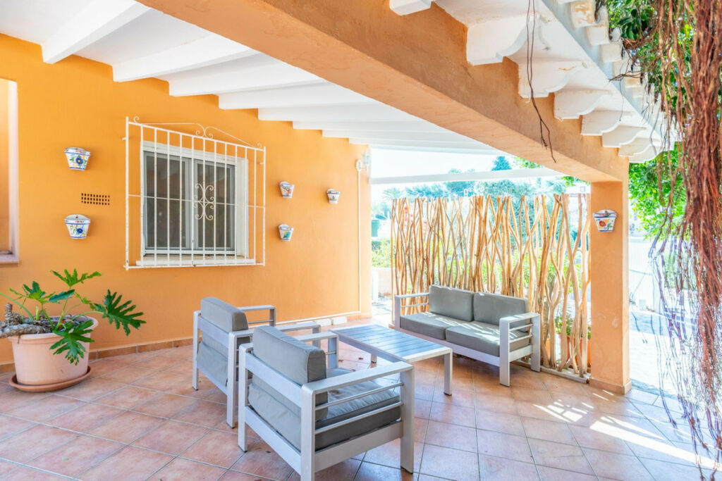 Detached Villa Moraira Alicante - image 40