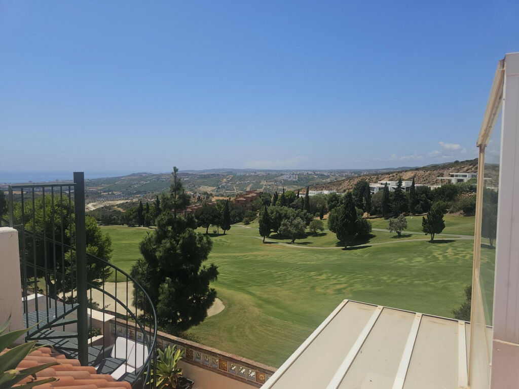 Penthouse Casares Málaga - image 40