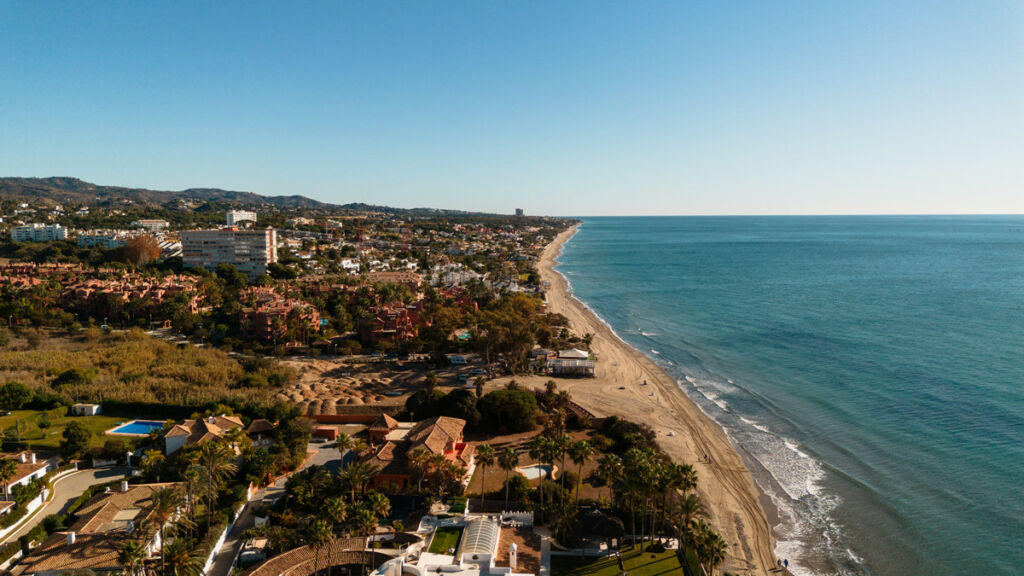 Semi-Detached House Bahía de Marbella Málaga - image 40