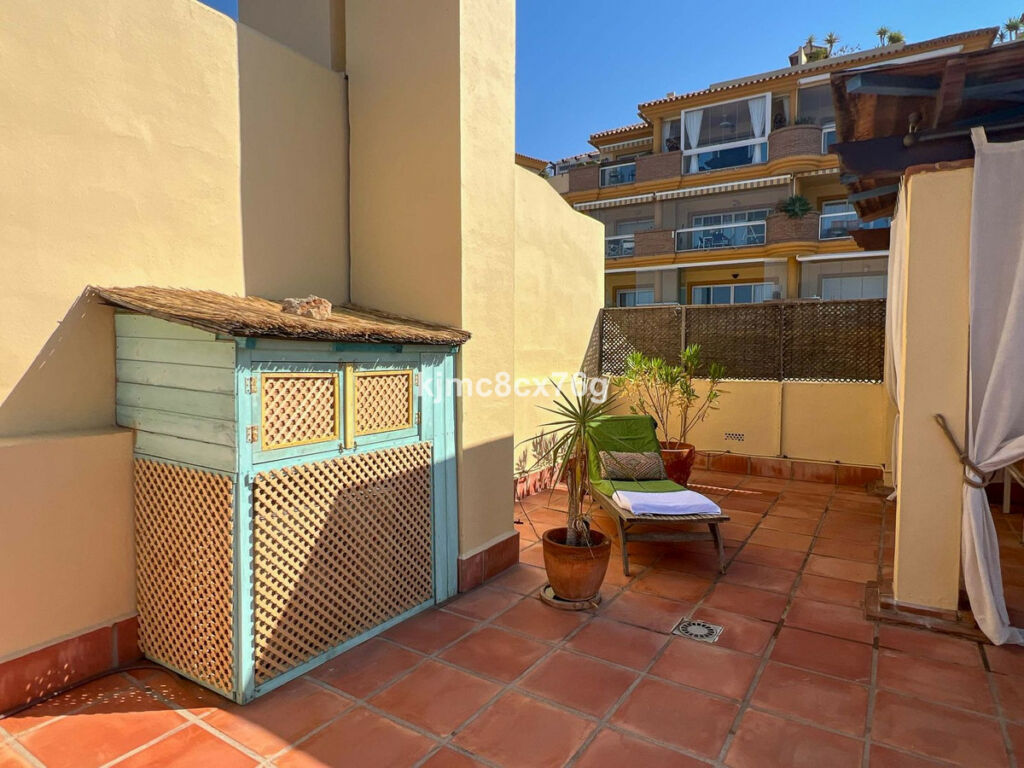 Penthouse Calahonda Málaga - image 40