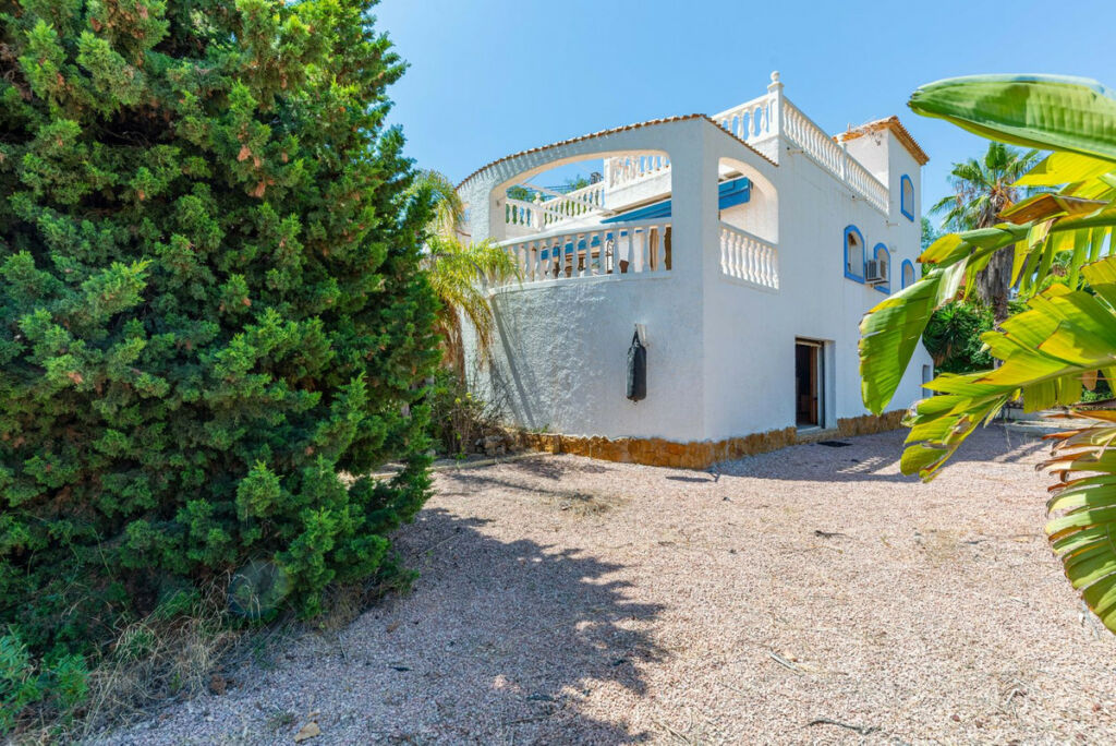 Detached Villa El Campello Alicante - image 41