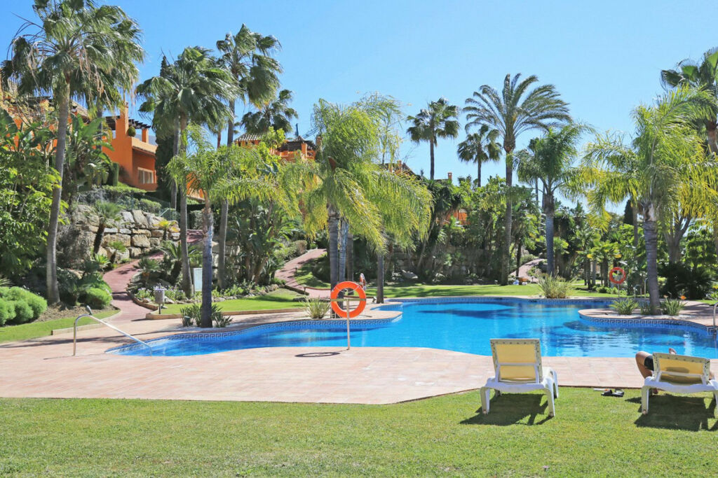 Townhouse Benahavís Málaga - image 41