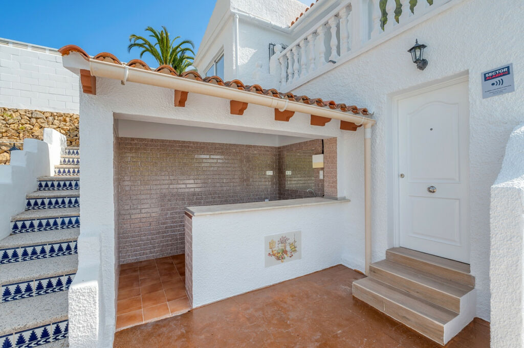 Detached Villa La Nucia Alicante - image 41
