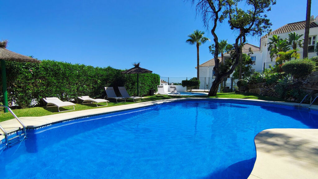 Ground Floor Apartment Selwo Málaga - image 41