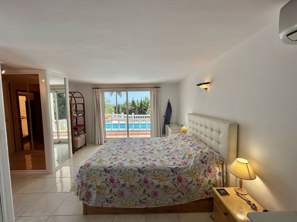 Detached Villa Cerros del Aguila Málaga - image 41