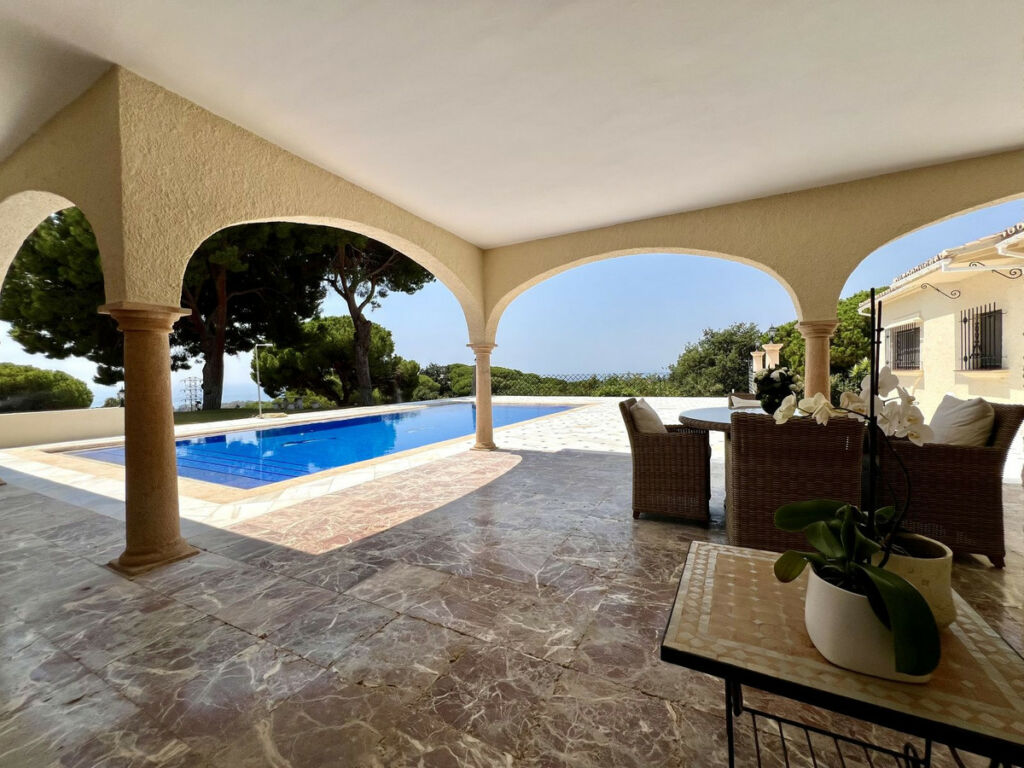 Detached Villa Elviria Málaga - image 38