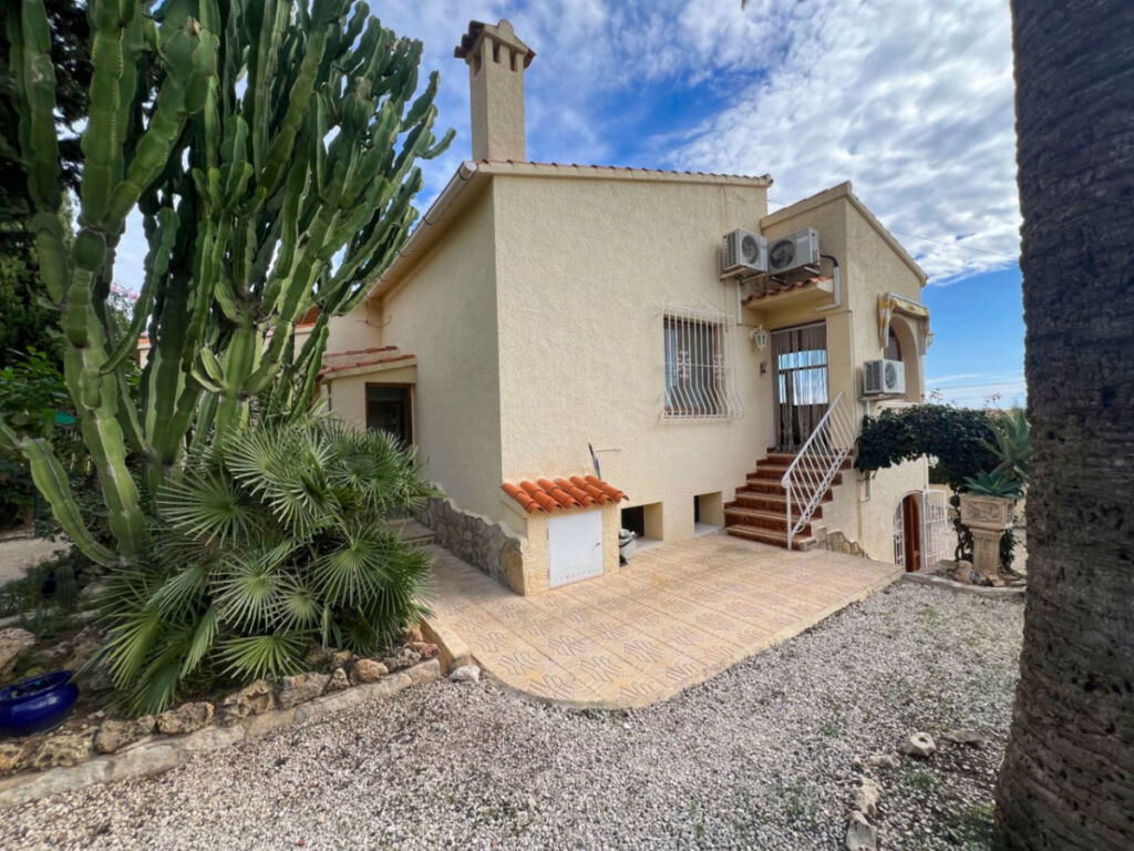 Detached Villa Calpe Alicante - image 41