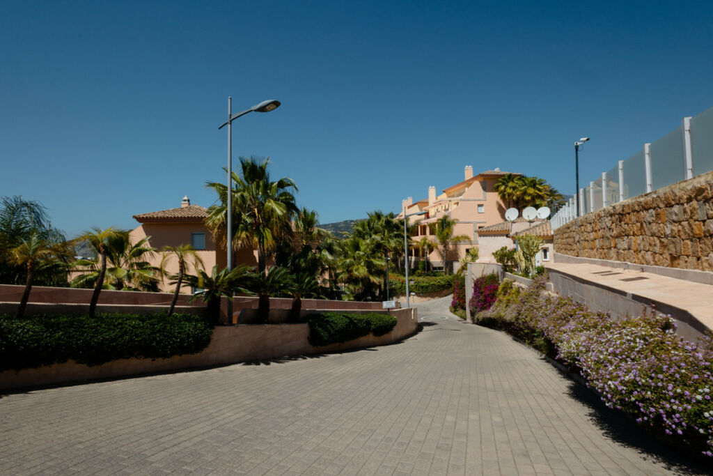 Penthouse Nueva Andalucía Málaga - image 41